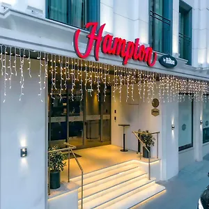 3* فندق Hampton By Hilton Old