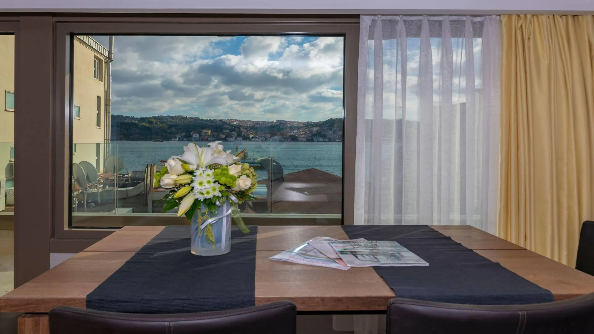 ** Hotel Feri Suites Istanbul Turkey