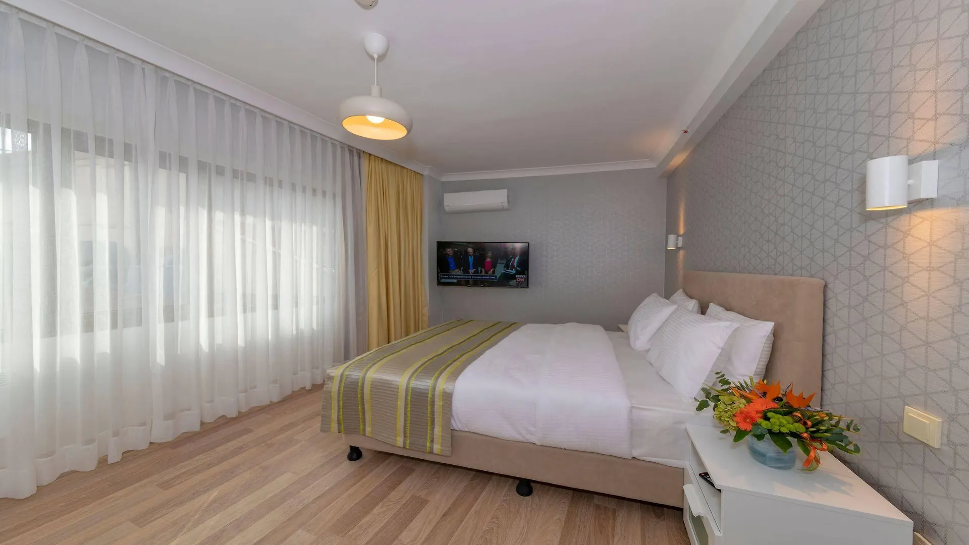 Feri Suites Istanbul 2*,